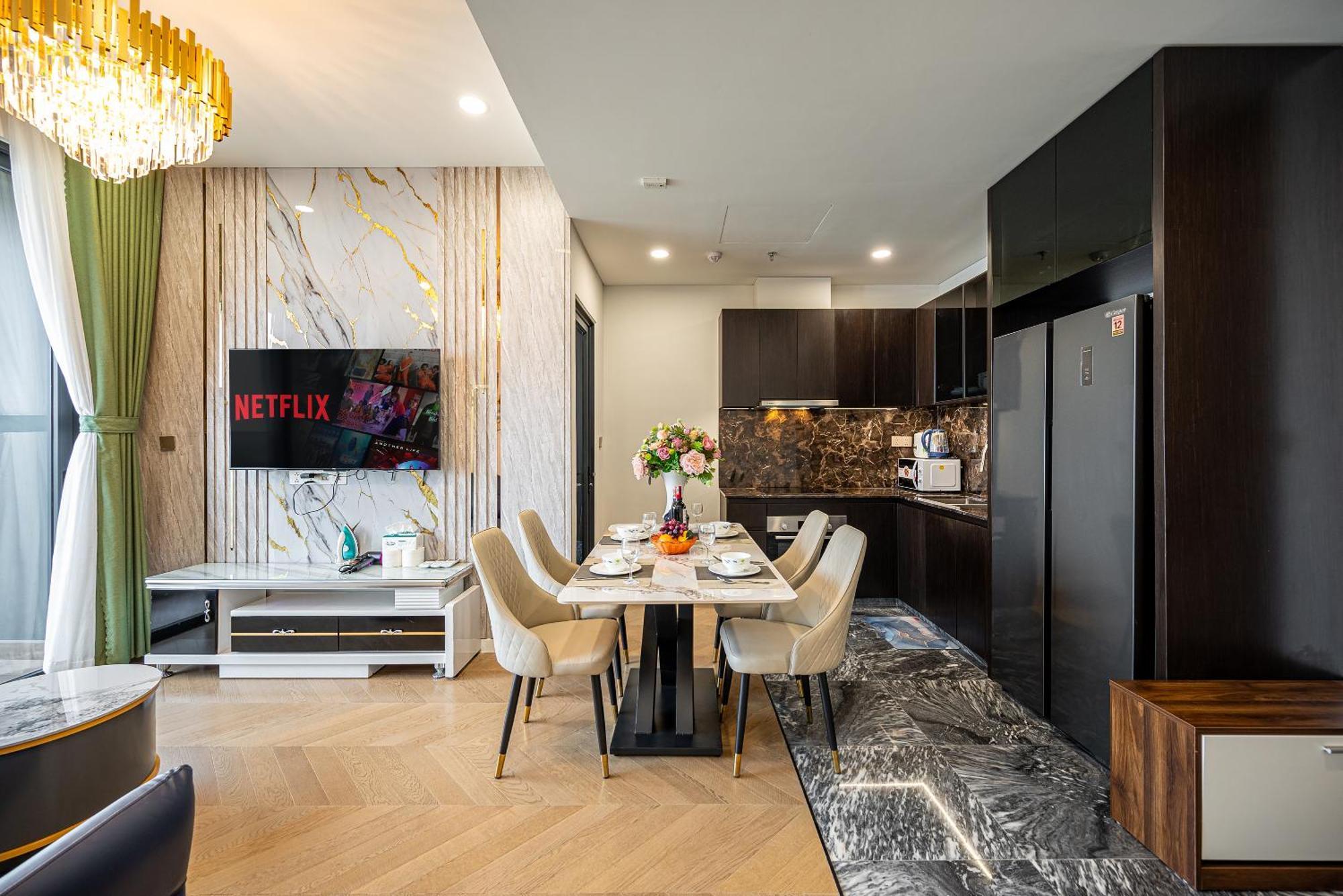 Lumiere Riverside Condotel In Hcmc Хошимин Экстерьер фото